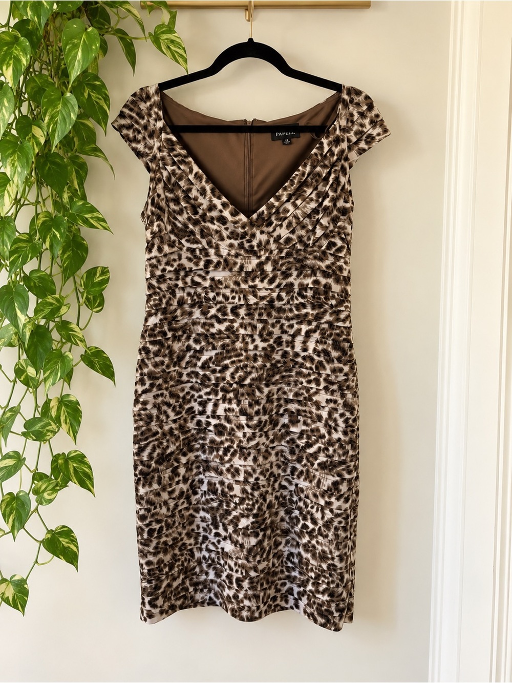 Adrianna Papell Size 12 Animal Print Ruched Sheath Cocktail Dress